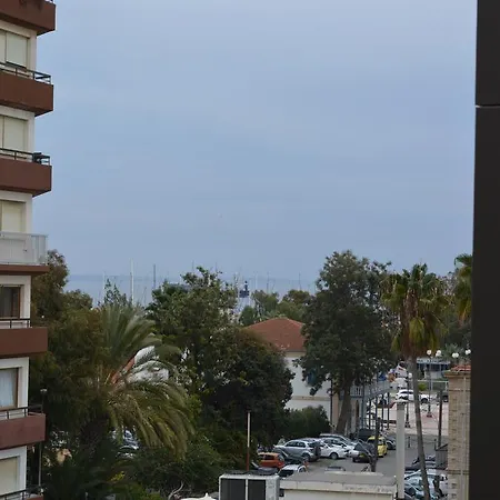 P L Panagiotis Apartment Larnaca Exterior photo