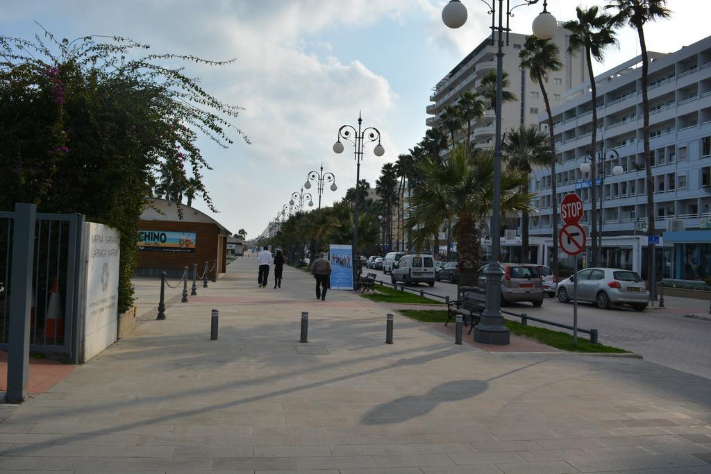 Апартаменти P L Panagiotis Ларнака
